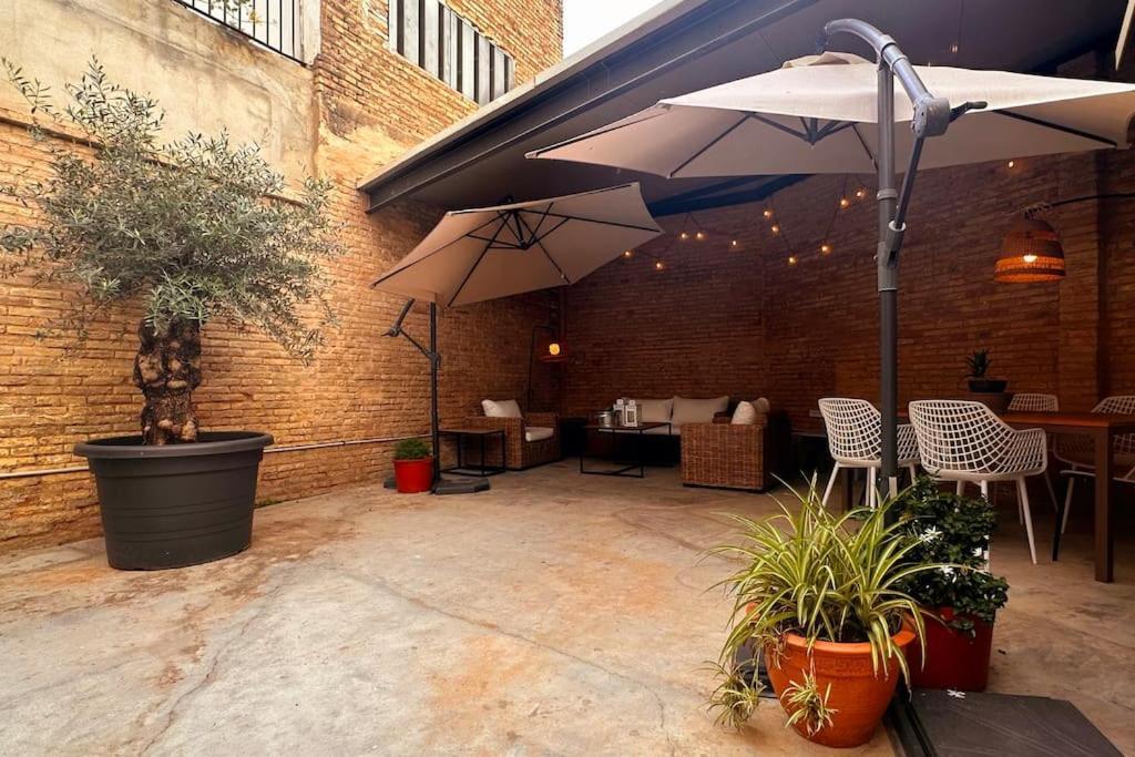 Apartamento Tradicional Casa Con Patio Ruzafa Valencia Exterior foto
