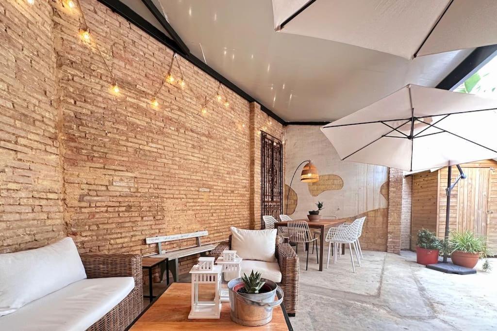 Apartamento Tradicional Casa Con Patio Ruzafa Valencia Exterior foto